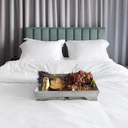 Liv Urban Suites Larnaca Dış mekan fotoğraf