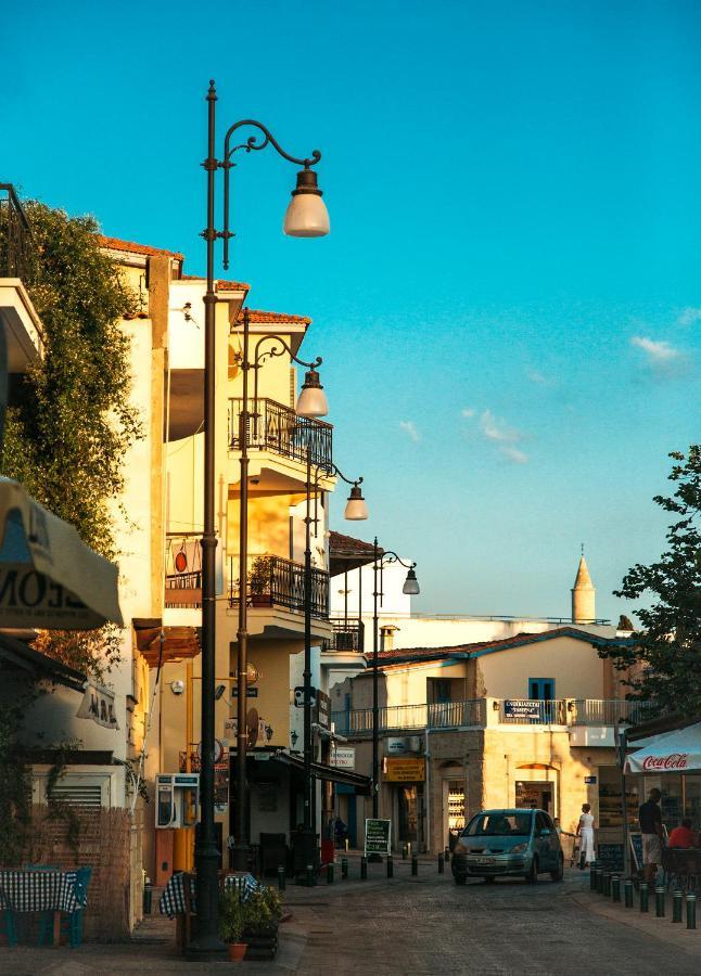 Liv Urban Suites Larnaca Dış mekan fotoğraf