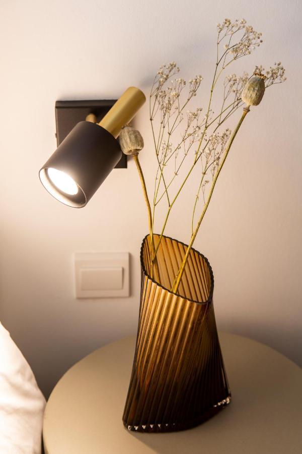 Liv Urban Suites Larnaca Dış mekan fotoğraf