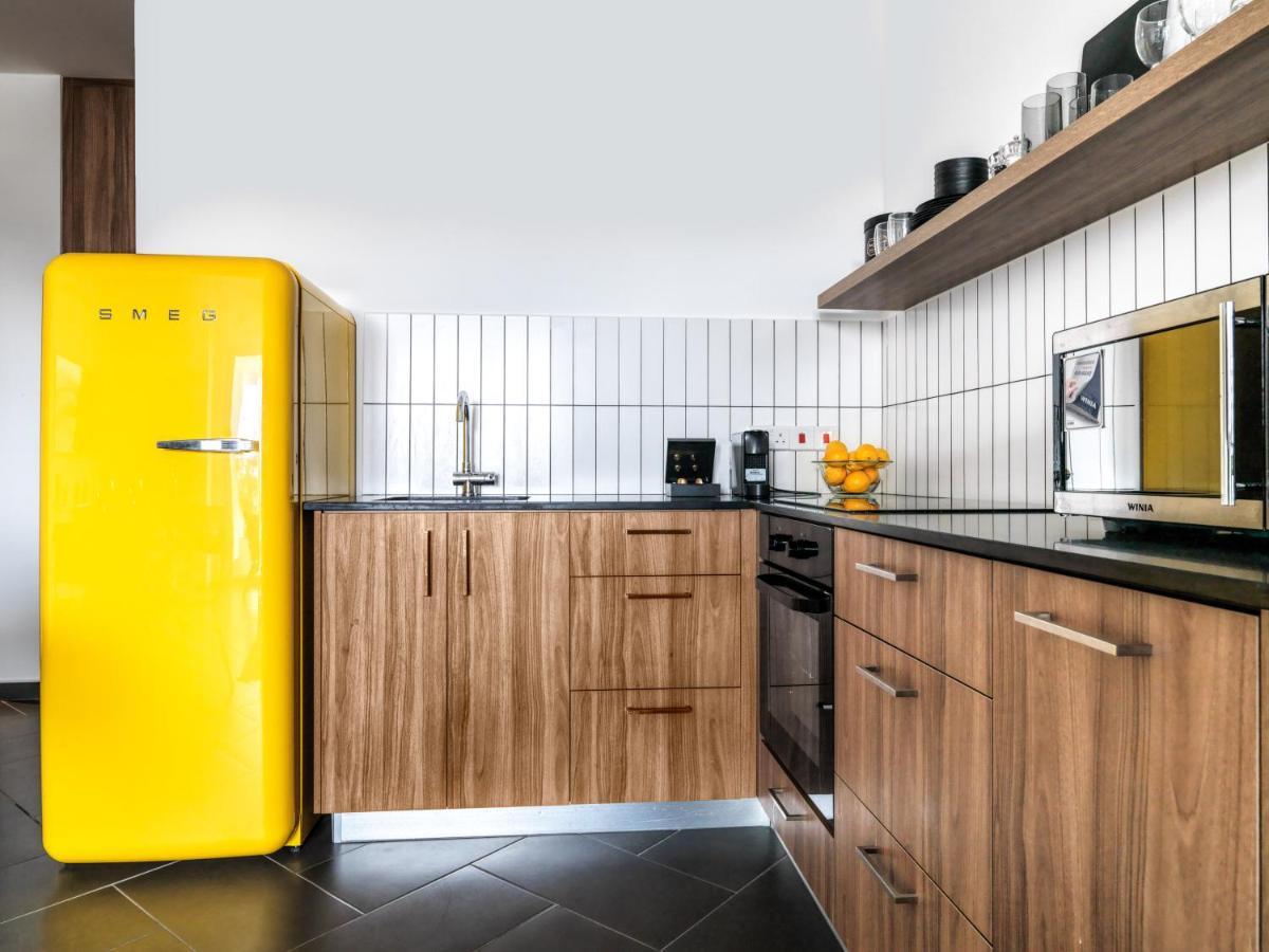 Liv Urban Suites Larnaca Dış mekan fotoğraf