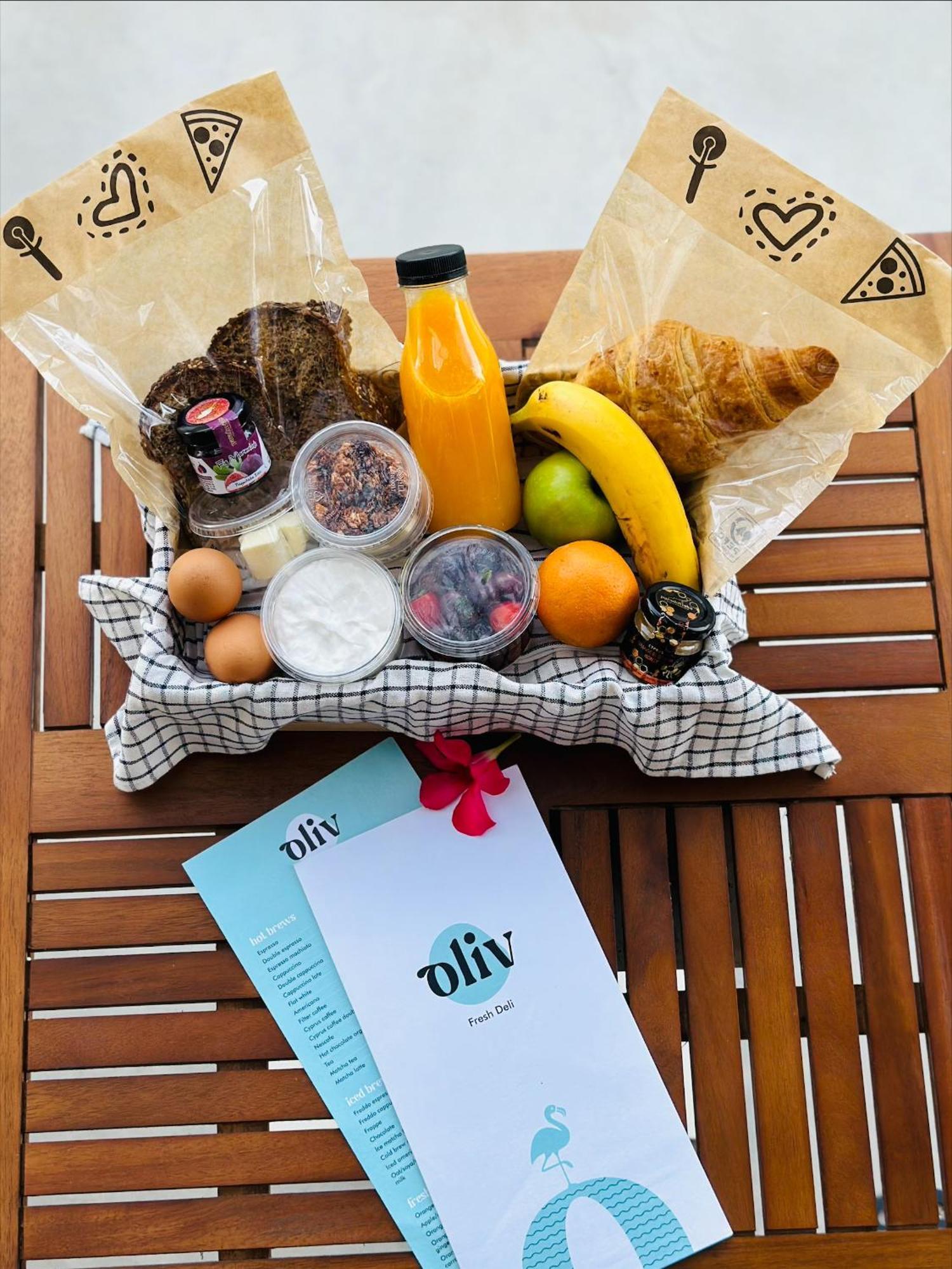 Liv Urban Suites Larnaca Dış mekan fotoğraf